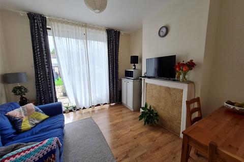 9 Park Close, London, NW10 7DY