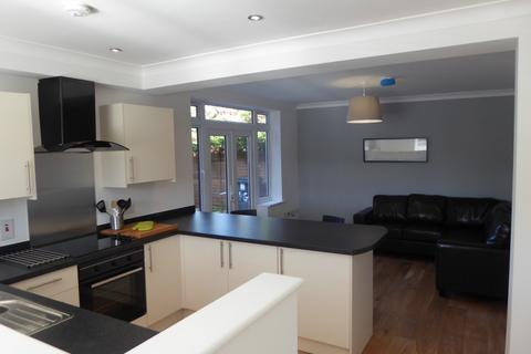1 bedroom in a house share to rent, Reading Road, Pangbourne, Reading, RG8