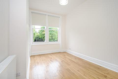 4 bedroom apartment to rent, Riverview Mansions,  East Twickenham,  TW1