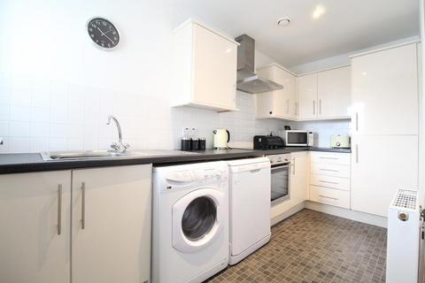 2 bedroom flat to rent - John Street, First Floor, AB21