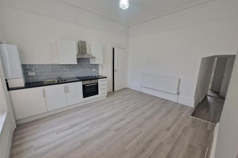 1 bedroom apartment to rent, 32 Holden Road flat 2, Brighton-Le-Sands, Crosby