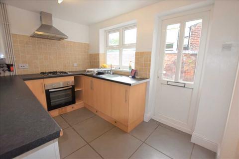 2 bedroom house to rent, Hayfield Ave, Poulton Le Fylde