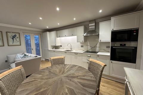 2 bedroom apartment to rent, Hallamgate Road, Sheffield, S10 5BT