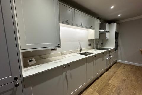 2 bedroom apartment to rent, Hallamgate Road, Sheffield, S10 5BT