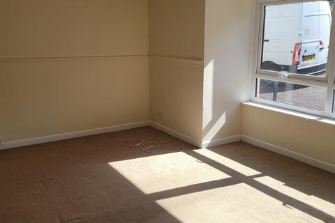 1 bedroom ground floor flat to rent, 4 Penkiln Mews, Minnigaff, Newton Stewart, Dumfries And Galloway. DG8 6AA