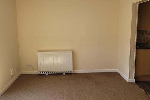 1 bedroom ground floor flat to rent, 4 Penkiln Mews, Minnigaff, Newton Stewart, Dumfries And Galloway. DG8 6AA