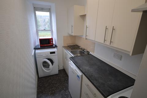1 bedroom flat to rent, Lochee Road, West End, Dundee, DD2