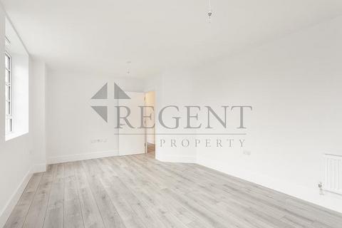 1 bedroom apartment to rent, Maple House, High Street, SL1
