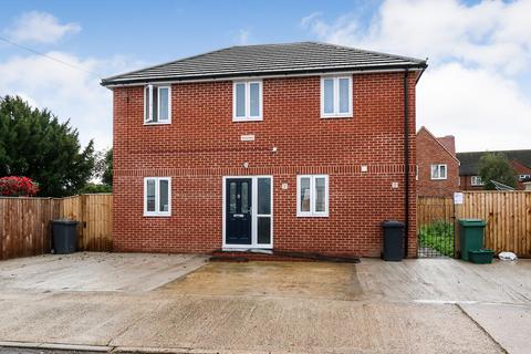 2 bedroom apartment to rent, Moniton House, Basingstoke RG22