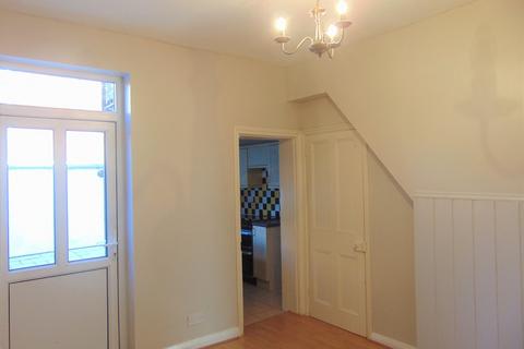 2 bedroom terraced house to rent, Trafalgar Drive, Wirral CH63