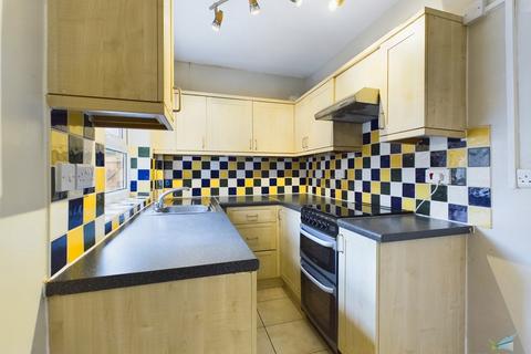 2 bedroom terraced house to rent, Trafalgar Drive, Wirral CH63