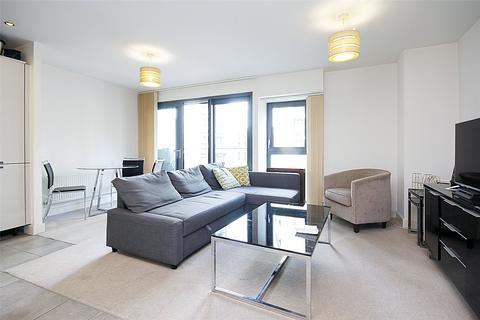 1 bedroom flat to rent, Surrey Quay's Road, London SE16