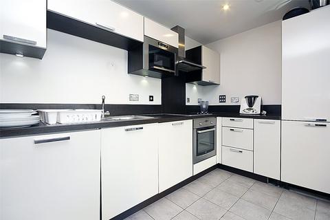 1 bedroom flat to rent, Surrey Quay's Road, London SE16