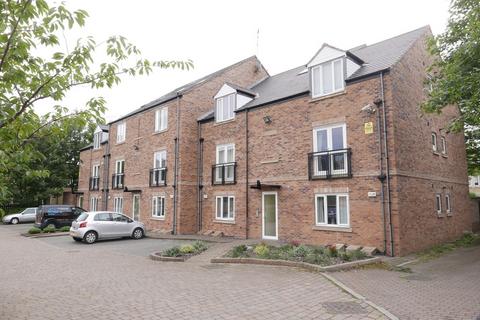2 bedroom flat to rent - Manor Court, Lawrence Street