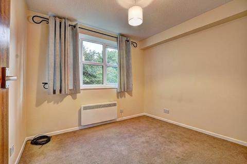 2 bedroom apartment to rent, Bartholomew Tipping Way, Stokenchurch