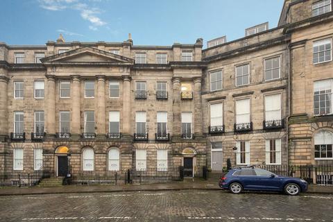 4 bedroom apartment to rent - Flat 3F, Moray Place, New Town, Edinburgh