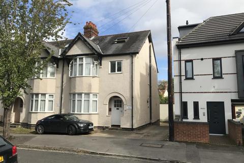 1 bedroom in a house share to rent - Stephen Road,  Headington,  OX3