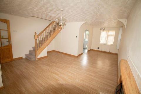 3 bedroom semi-detached house to rent, Deer Park Drive, Arnold, Nottingham, NG5 8SA