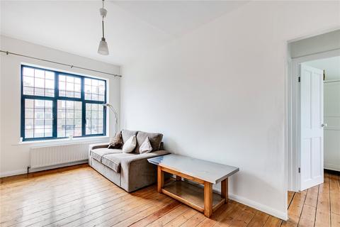 2 bedroom flat to rent, Upper Richmond Road West, East Sheen, London