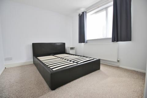 undefined, Shurland Avenue, New Barnet EN4