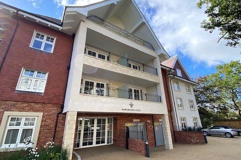 2 bedroom apartment for sale - Sandbanks Road, Poole Park, Poole, Dorset, BH14