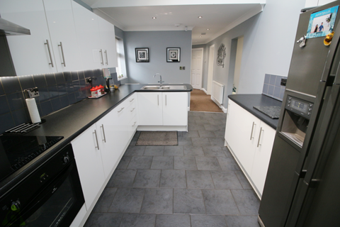 28 Collins Lane, Westhoughton, Bolton, BL5 2HB