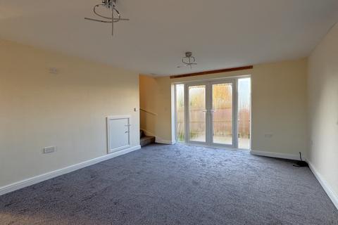 2 bedroom semi-detached house to rent, Brightside Avenue, Melton Mowbray, LE13 0JY