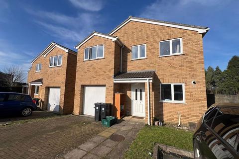 5 bedroom detached house to rent, St. Teresas Court, Gloucester Road North, Bristol
