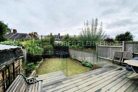 3 bedroom house for sale, Cascade Avenue, Muswell Hill, N10