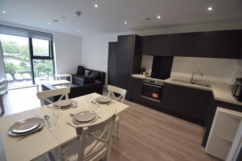 2 bedroom apartment to rent, Downtown, Woden Street, Salford, M5 4YE