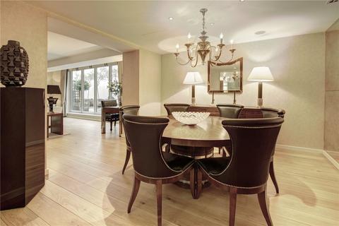 2 bedroom apartment for sale, Harrods Court, SW3