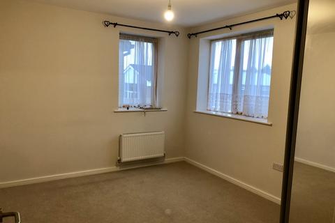 2 bedroom flat to rent - Lupin Lodge, Hilldene Avenue, Harold Hill