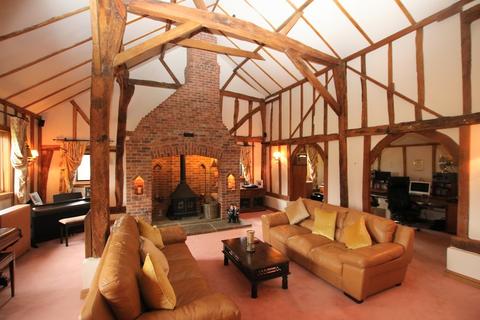 5 bedroom barn conversion for sale - Cherry Street, Dunmow