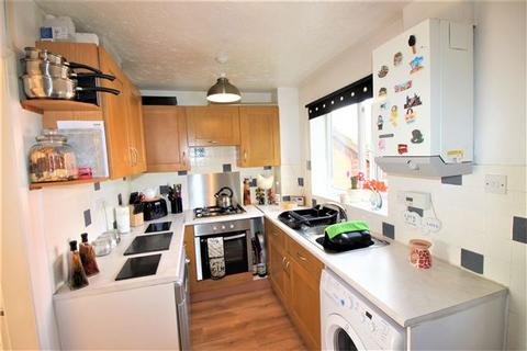 2 bedroom end of terrace house to rent, Waterfield Mews, Sheffield, S20 8FY