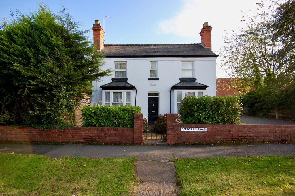 Spetchley Road, Spetchley, Worcester, WR5 3 bed detached house £290,000