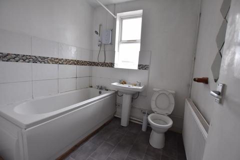 2 bedroom flat to rent, Forest Road East, Nottingham