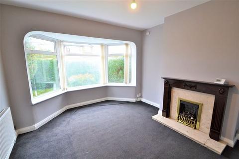 3 bedroom semi-detached house to rent, Highfield Drive, Manchester