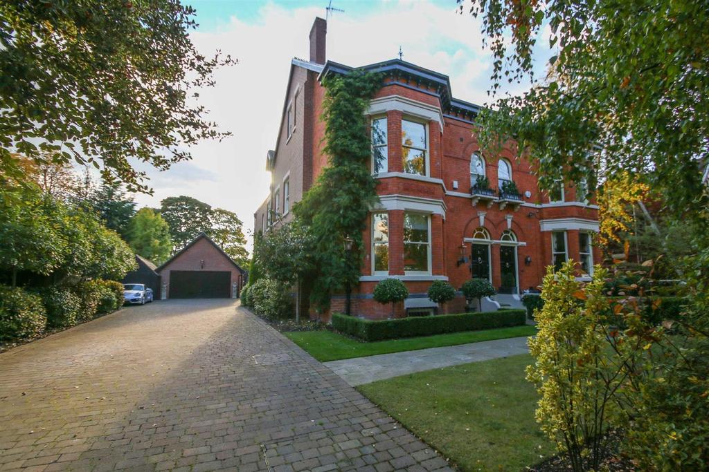 Devonshire Park Road, Davenport 6 bed semidetached house £795,000