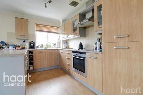 2 bedroom flat to rent, Skipper Way, Little Paxton