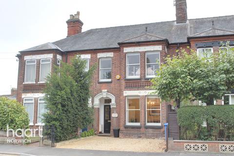 3 bedroom terraced house for sale, City Road, Norwich