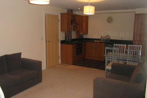 2 bedroom apartment to rent, Wellington Road, Manchester M30