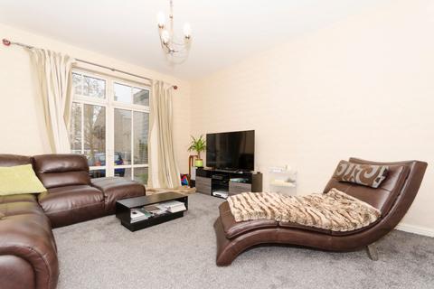 2 bedroom flat to rent, Great Western Road, City Centre, Aberdeen, AB10