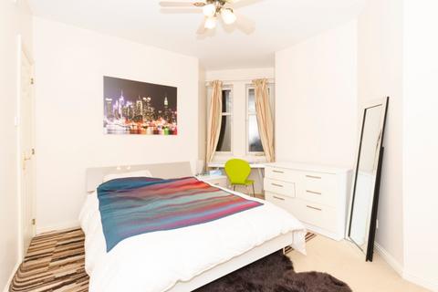 2 bedroom flat to rent, Great Western Road, City Centre, Aberdeen, AB10