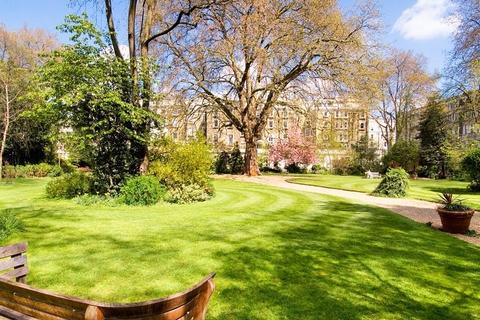 2 bedroom apartment for sale, Courtfield Gardens, London, SW5