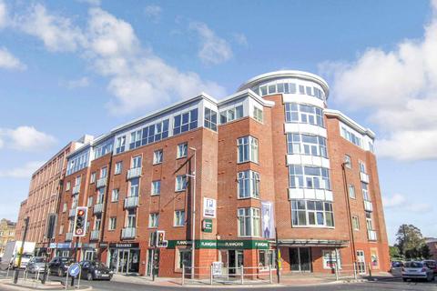 2 bedroom flat to rent, Railway Street, Altrincham, Cheshire, WA14