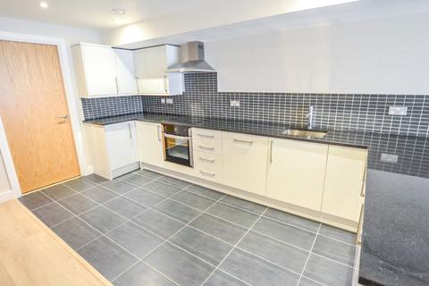 2 bedroom flat to rent, Railway Street, Altrincham, Cheshire, WA14