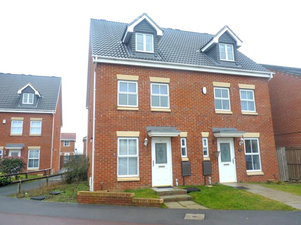 Chestnut Drive, Darlington 3 bed townhouse £850 pcm (£196 pw)