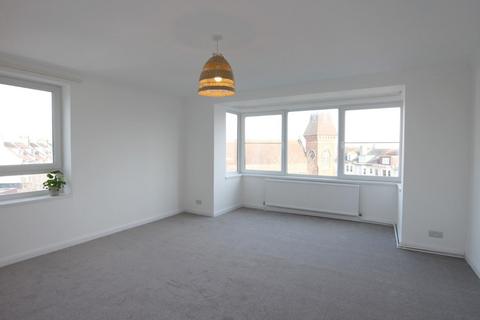 2 bedroom flat to rent, Prestonville Court, Dyke Road