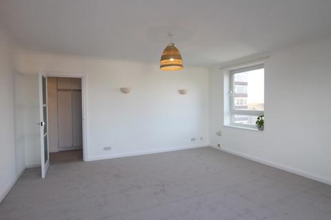 2 bedroom flat to rent, Prestonville Court, Dyke Road