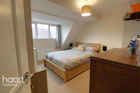 undefined, Graham Way, Taunton